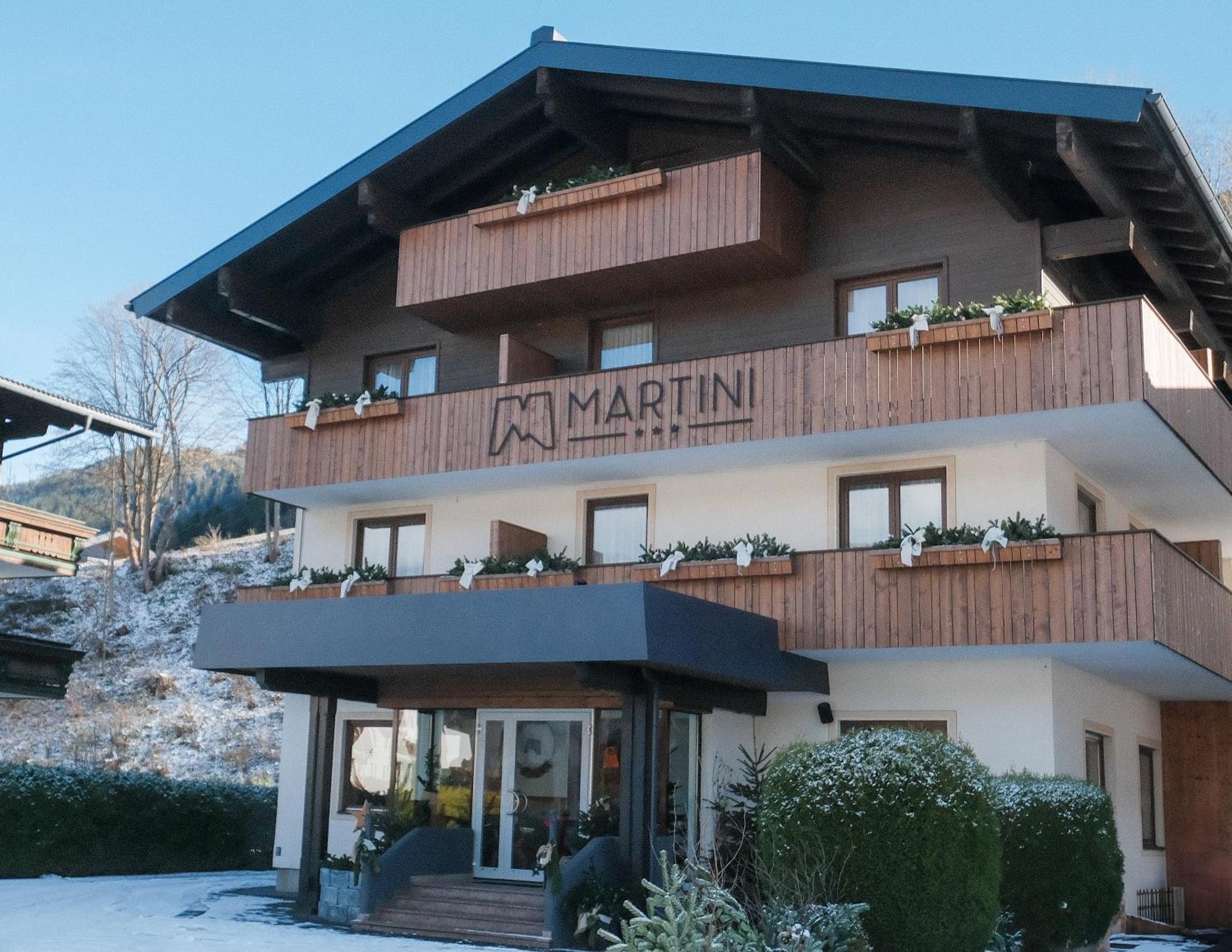 Hotel Martini Kaprun - Including Summercard Exterior foto